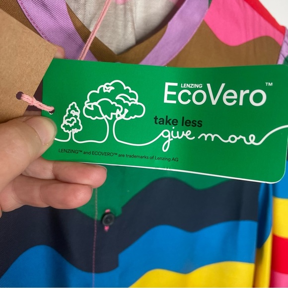 Boden Blouson Sleeve Blouse in Multicolor Rainbow Wave Colorful Loud Pride 2 - Picture 13 of 15